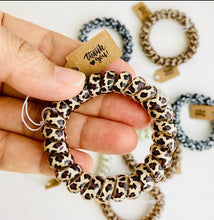 Load image into Gallery viewer, Leopard Hair Coils Telephone Cord Hair Ties

