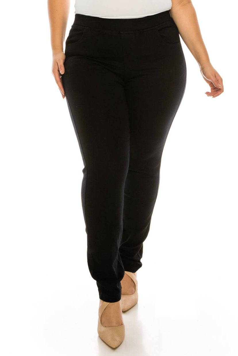 Plus Size Black Color Pull on Jeggings Pants